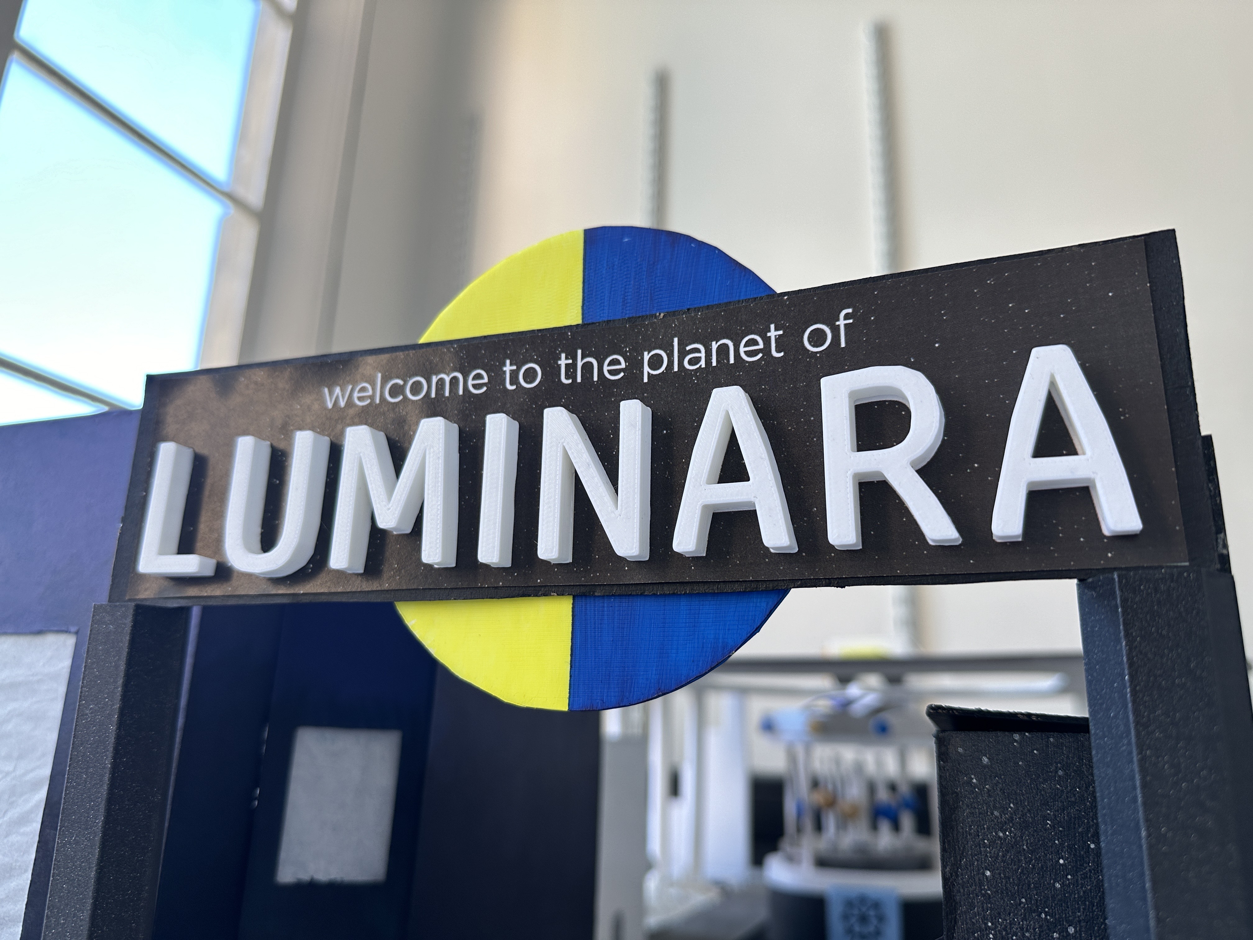 Luminara: An Interactive Theme Park Map